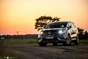 TEST: Renault Espace TCe 200 Initiale Paris