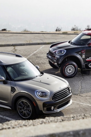 Mini przedstawia swój nowy bolid na Rajd Dakar